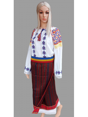 Costum traditional femeie COD 2064
