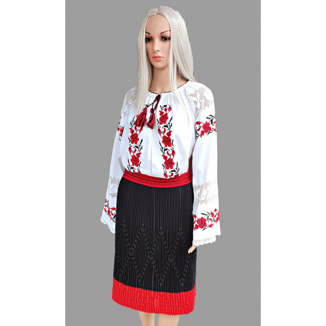 Costum traditional femeie COD 2048